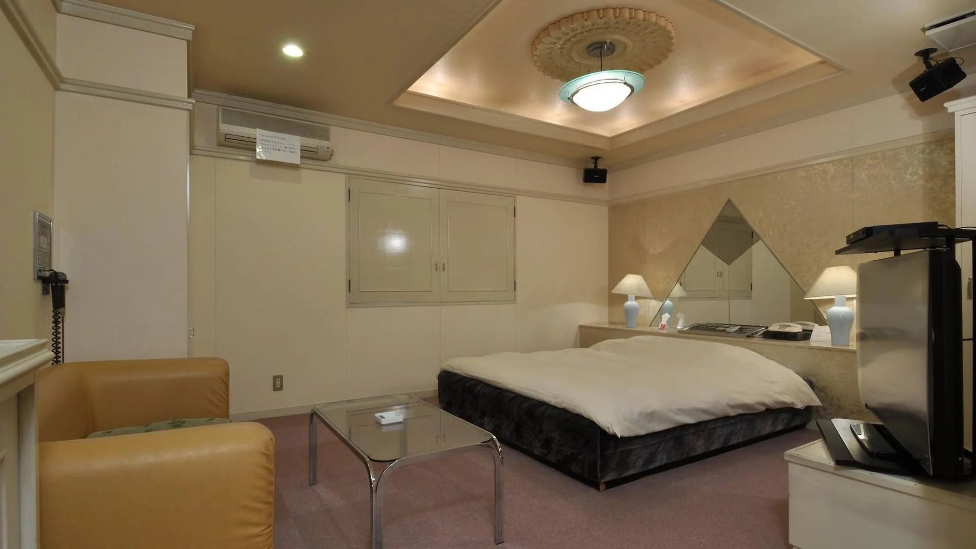 Hotel Myth-Club -ホテル マイス クラブ- Adult Only Kyōto 2*,